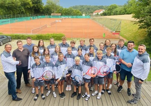 TSV Tann Neue Trainingsjacken für die Jugend